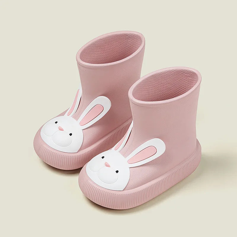 Non-slip rubber rain boots with multi-variant animals